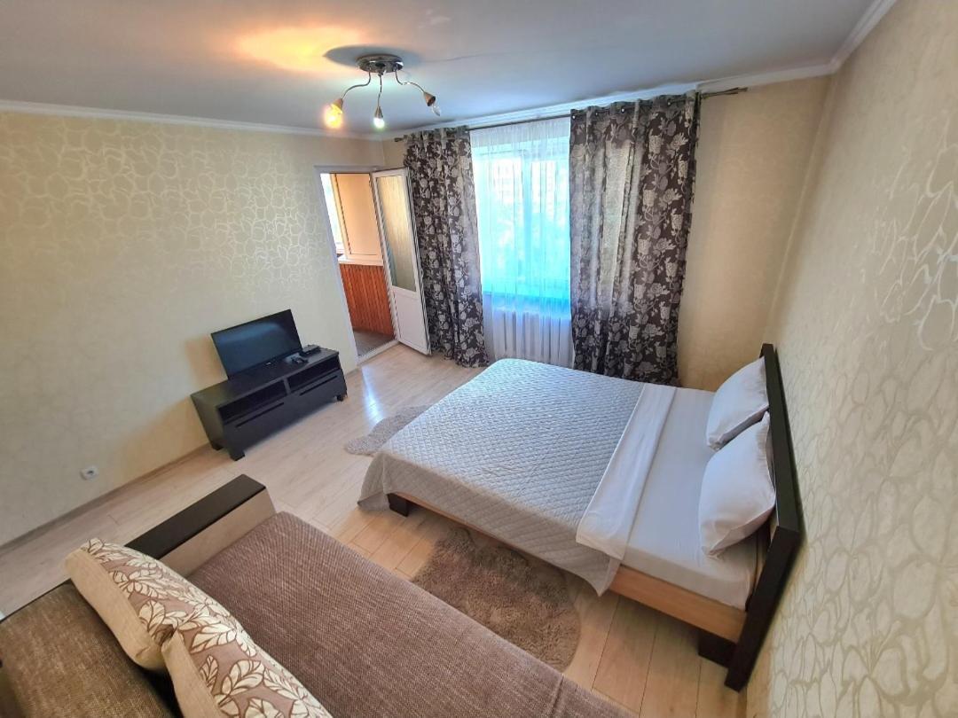 Decebal 2 Apartment Chisinau Luaran gambar
